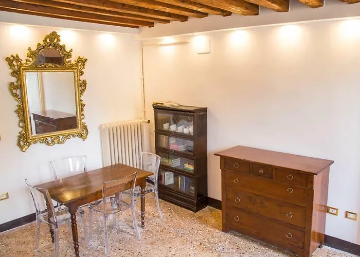 La Colombina Appartement *